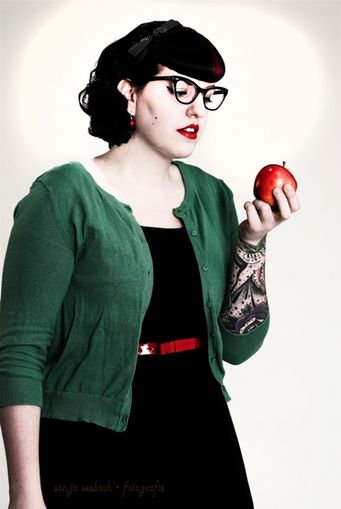 Rockabilly Snow White