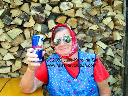 red bull - Miss Revolution