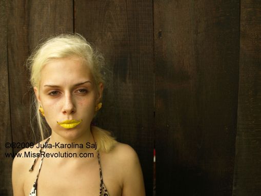 bananenmund - Miss Revolution