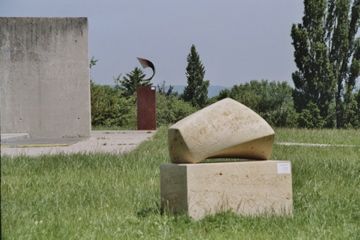 Zwei Kuben I
