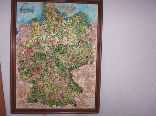 Reliefbild Deutschland mastabgerecht handmodelliert