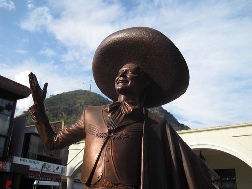 Detail von Denkmal der Gebr�der Zizar