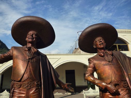 Detail von Denkmal der Gebr�der Zizar