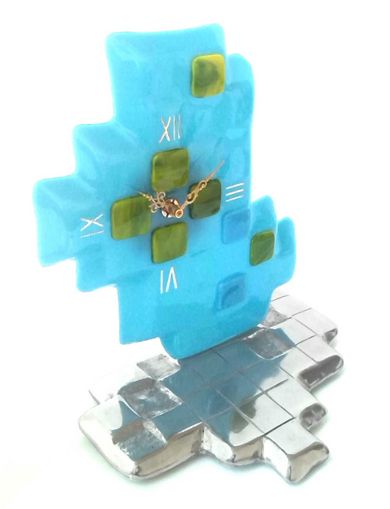 Glasuhr mit Standuhr aus Metallgu�